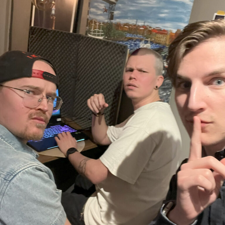 Avsnitt 20: Piloter, Myror & Paledusk